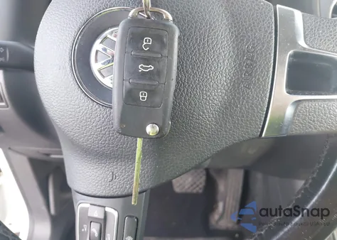 2015 Volkswagen Tiguan S из США, поврежденный, VIN WVGAV7AX8FW582179